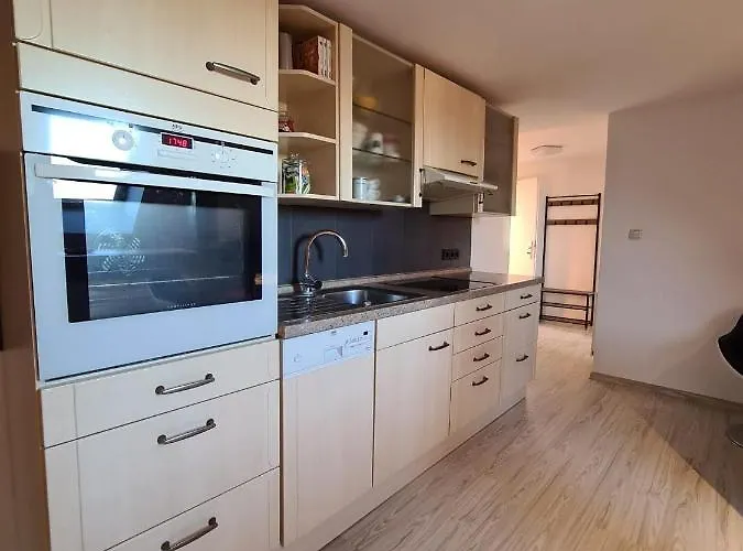 Storchenhof Engel * Katzow